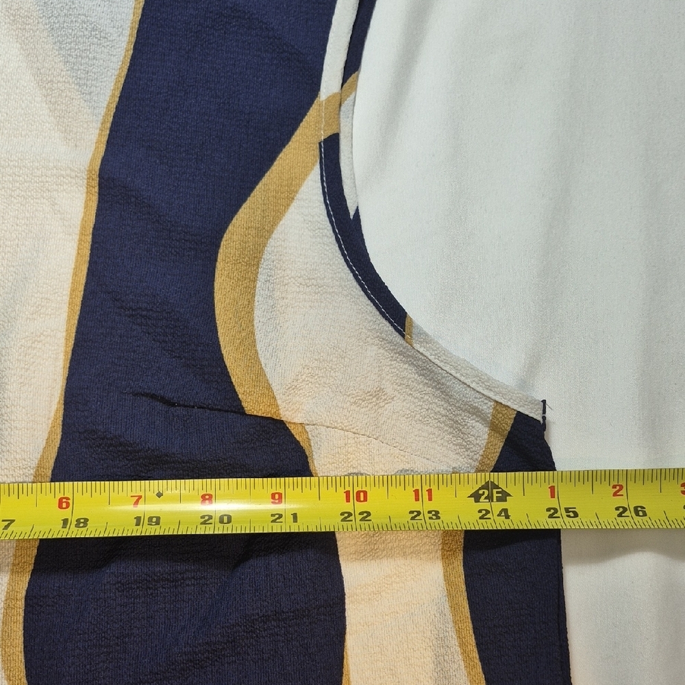 Women Plus 3X Elegant Navy and Gold Striped Blouse - Picture 7 of 8